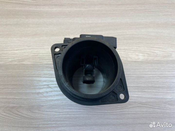 Датчик массового расхода воздуха (дмрв) LADA