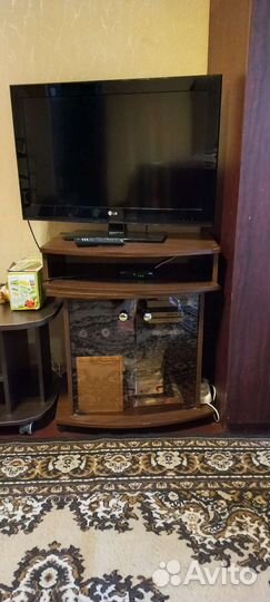 Тумба под телевизор