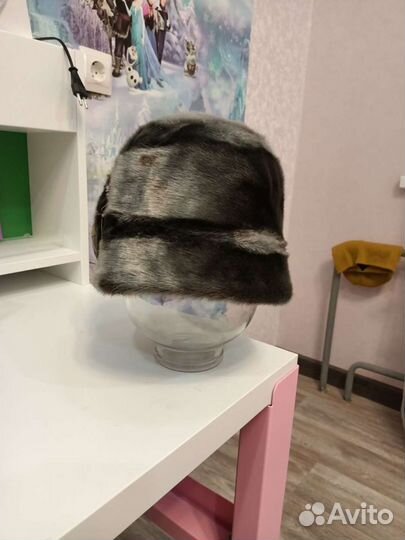 Шапка женская из нутрии