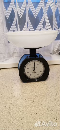 Весы новые с чашей