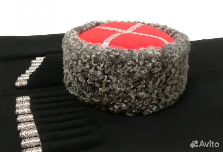 Кубанка из серого каракуля Ворог