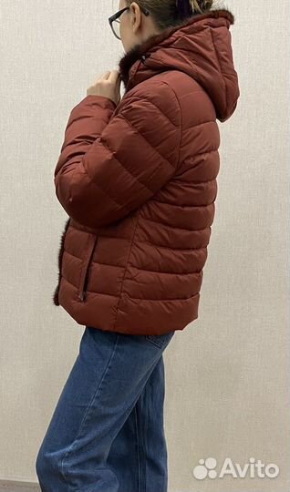 Куртка пуховая женская