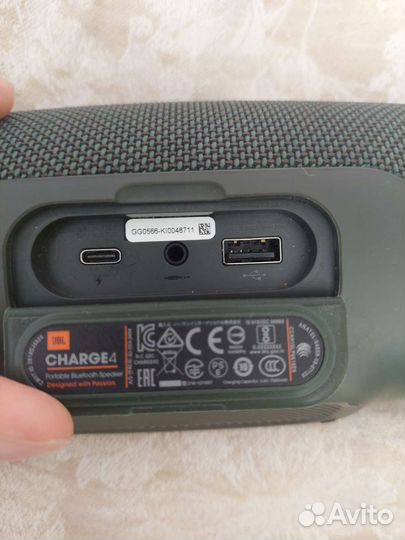Колонка jbl charge 4