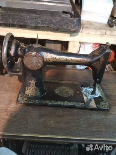 Швейна машинка