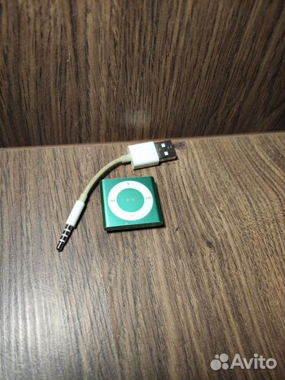 iPod shuffle (4-го поколения)