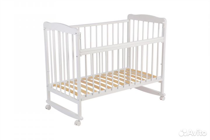 Детская кровать классическая новая