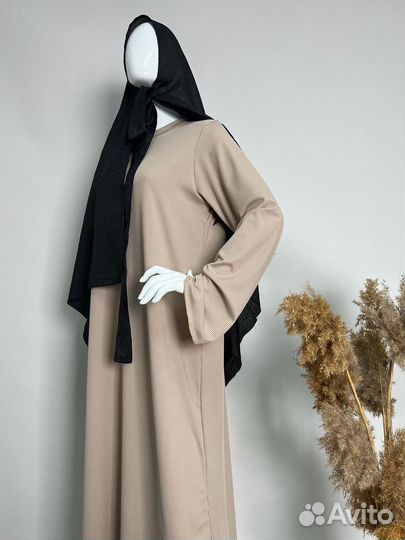 Базовое платье