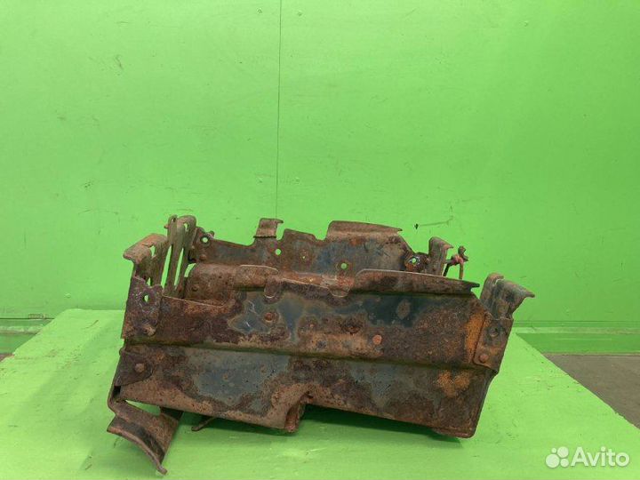 Ящик акб mercedes-benz actros MP II