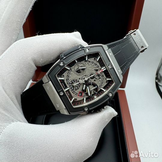 Часы Hublot Spirit of Big Bang