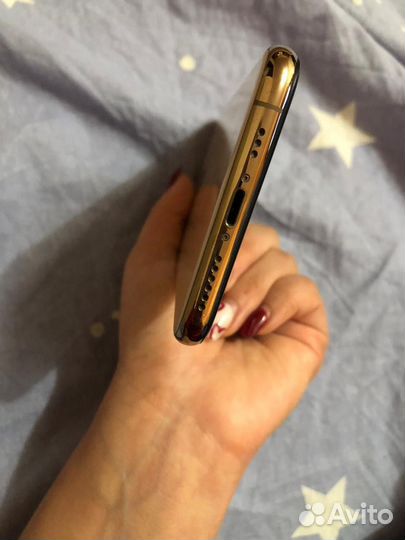 iPhone Xs, 64 ГБ