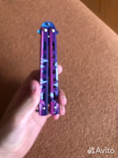 Нож бабочка расческа