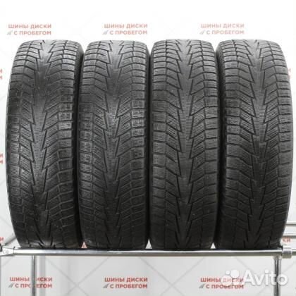 Hankook Winter I'Cept iZ 2 W616 215/65 R17