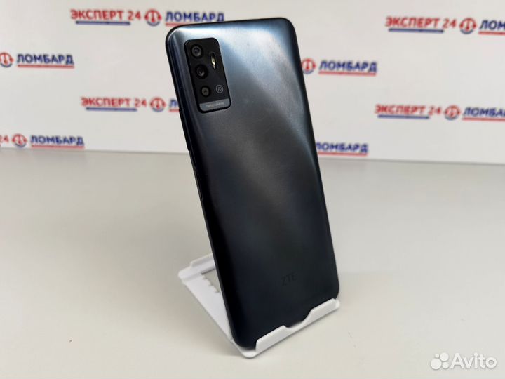 ZTE Blade A71, 3/64 ГБ