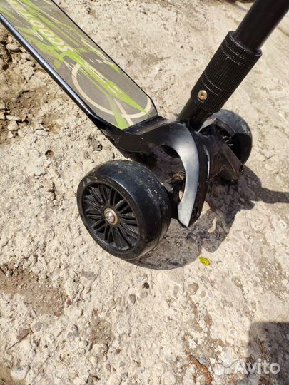 Самокат Scooter 3-х колесный. На доставке