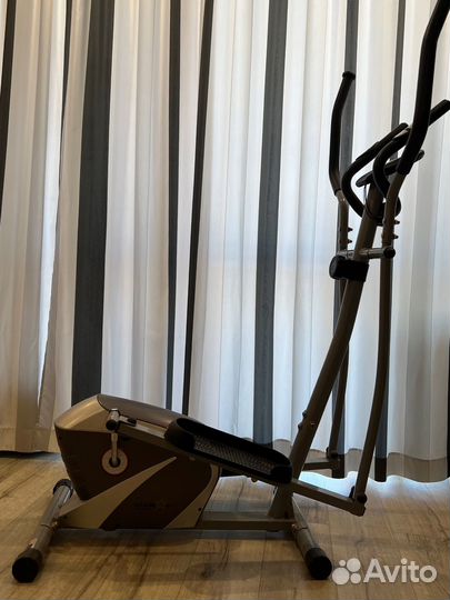 Эллиптический тренажер
