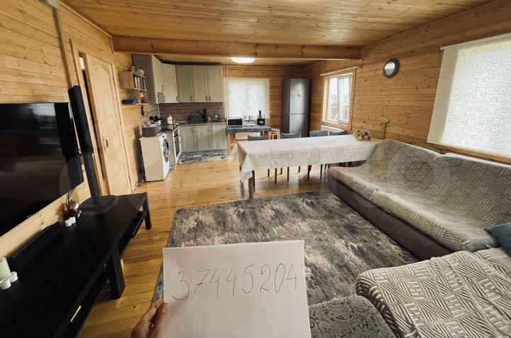 Дом 160 м² на участке 18 сот.