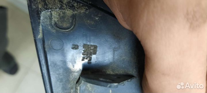 Крышки омывателя фар П. 2шт. Audi Q7/2012