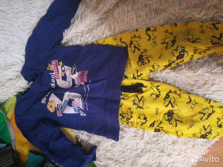 Отдам даром детские вещи на мальчика