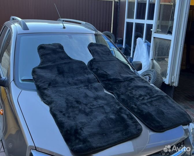 Меховые накидки на сидения черные (2 шт )