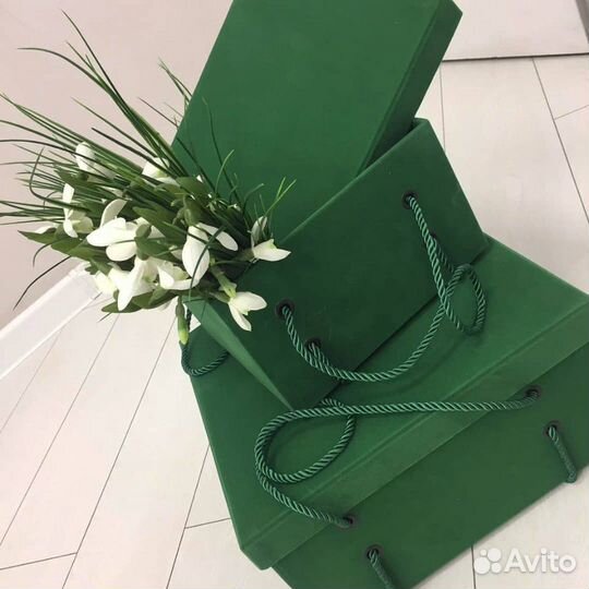 Коробки бархатные