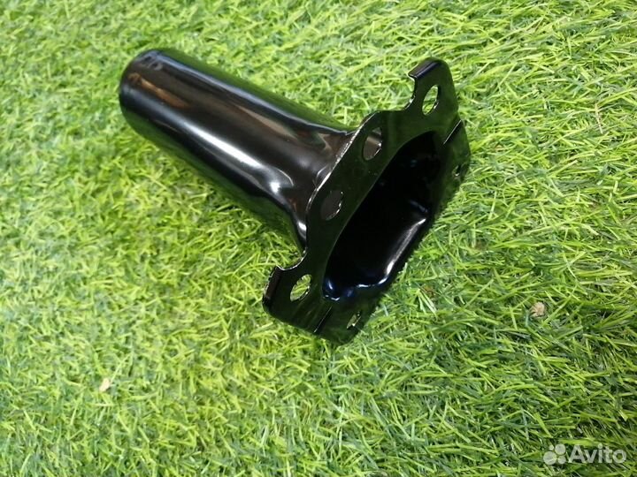 Кронштейн усилителя бампера передний Toyota