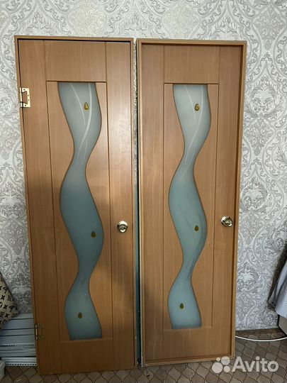 Дверь (туалет/ванная)