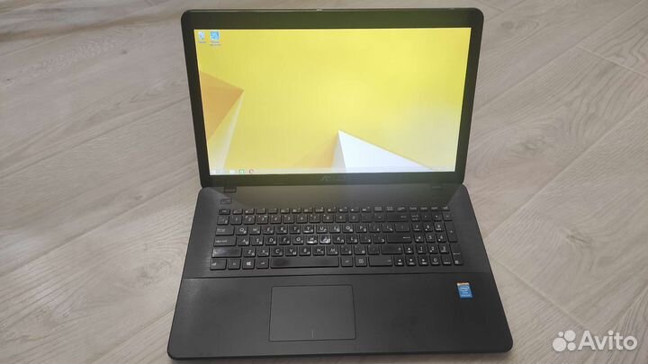Ноутбук Asus X751MA