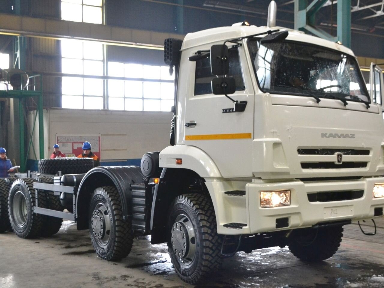 КАМАЗ 39383