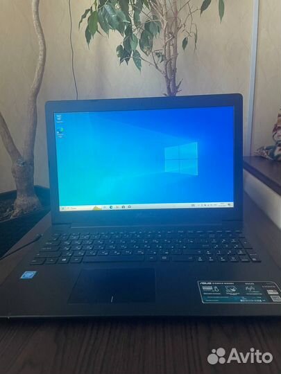 Ноутбук asus X553S