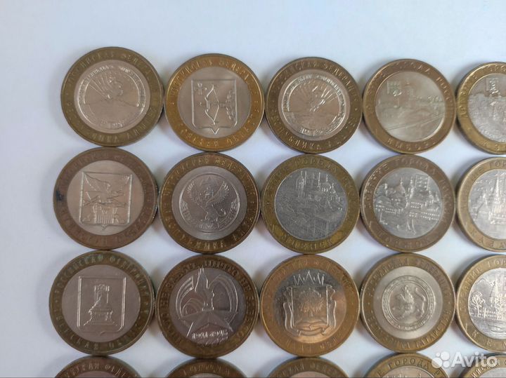 Юбилейные 10 рублей 80шт + альбом