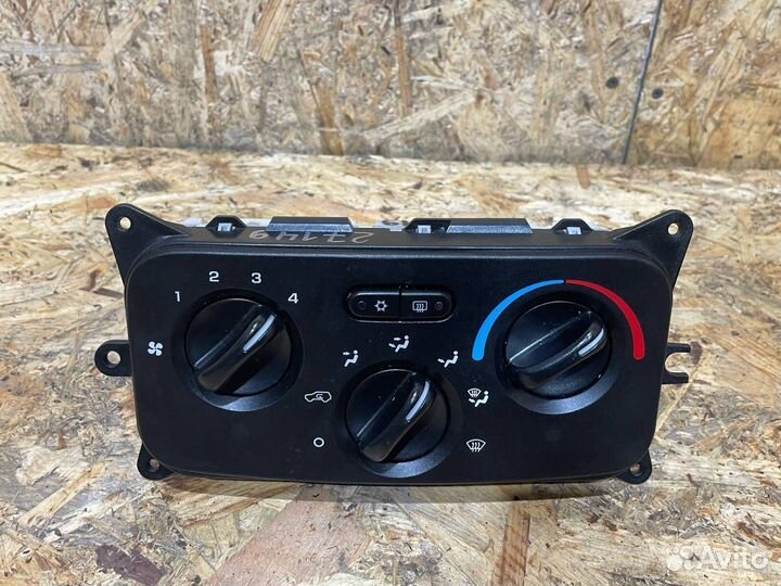 Блок управления печки/климат-контроля Jeep KJ