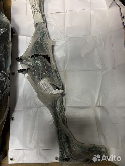 Фаркоп Джилли Мгранд седан