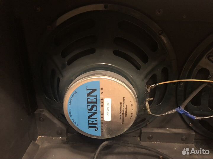 Гитарный кабинет 212 корпус комбика