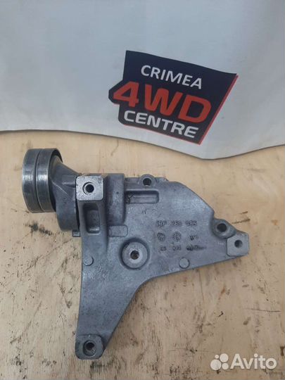 Кронштейн компрессора кондиционера 03F260885