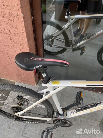 Велосипед горный GT Avalanche 3.0