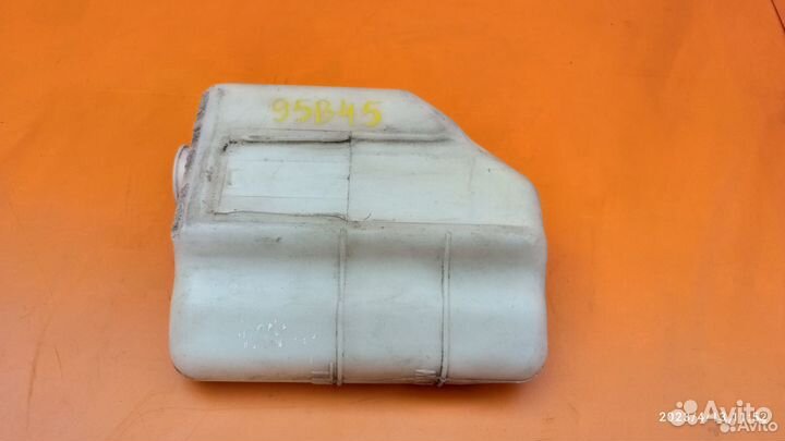 Бачок расширительный для Suzuki Liana