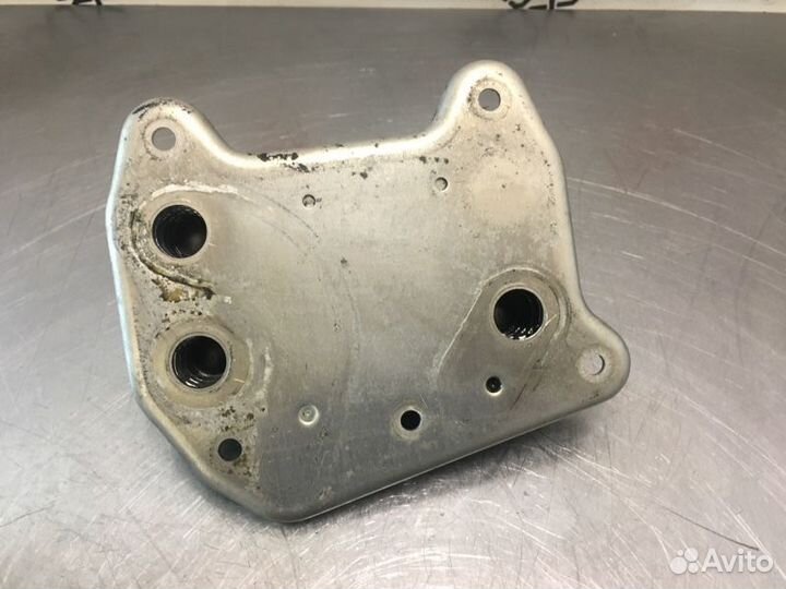 Радиатор масляный Mercedes C-Class W203 OM646 2.2