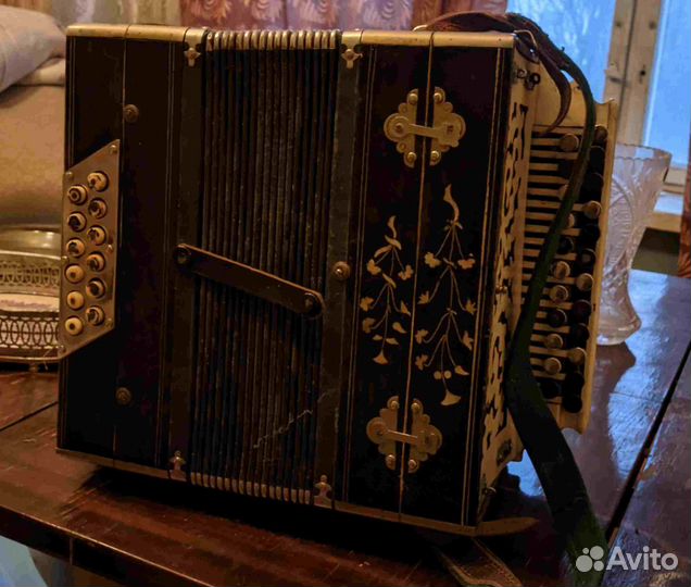 Гармонь СССР с паспортом