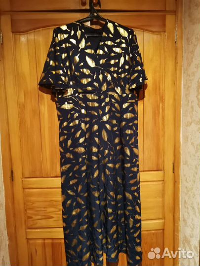 Продаю наряды