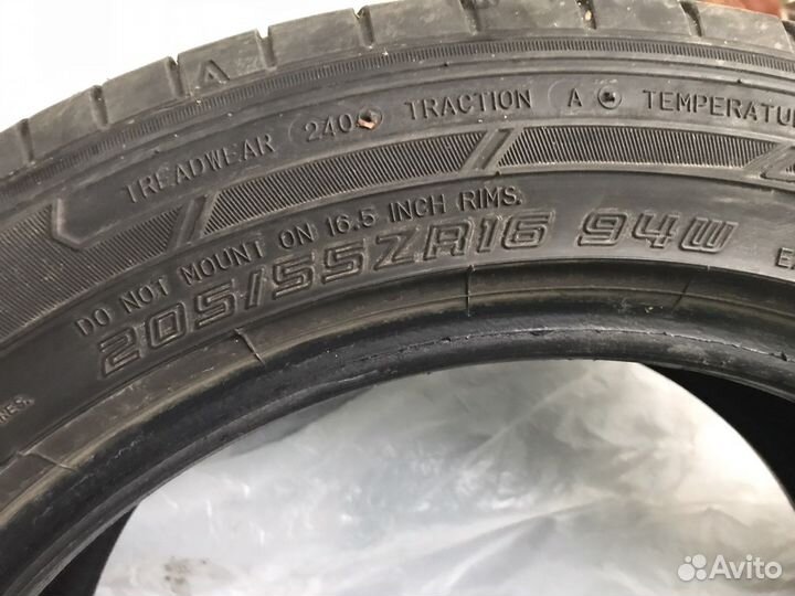 Dunlop SP Sport Maxx 050+ 205/55 R16 94W