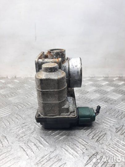 Дроссельная заслонка Nissan Almera Tino минивэн