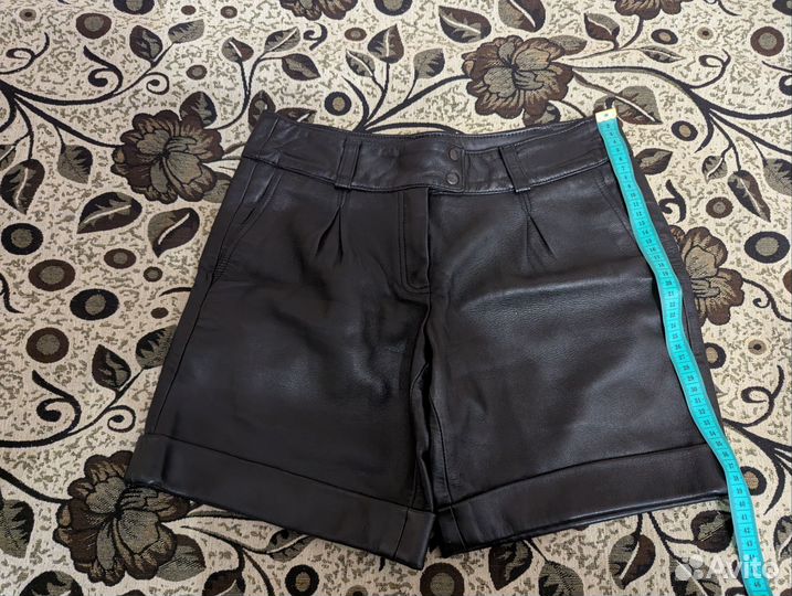 Кожаные шорты