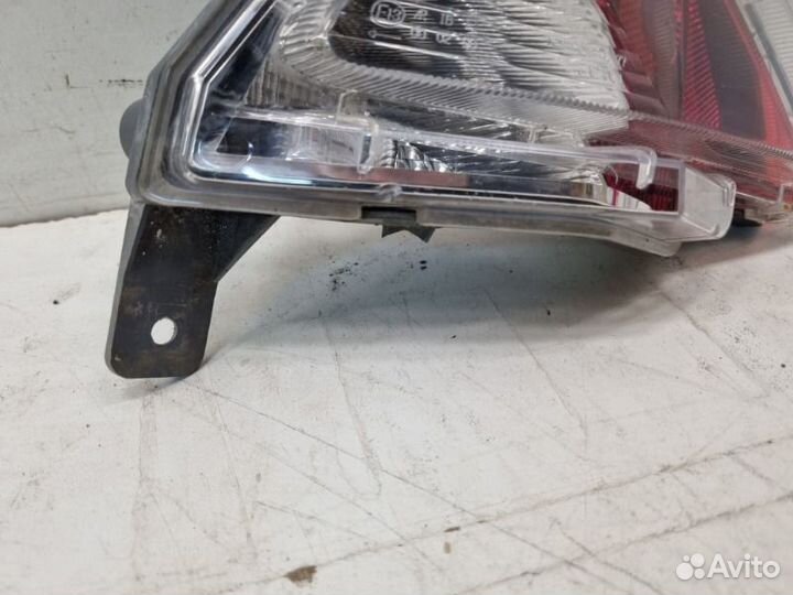 Фонарь противотуманный задний левый Toyota Rav4 45