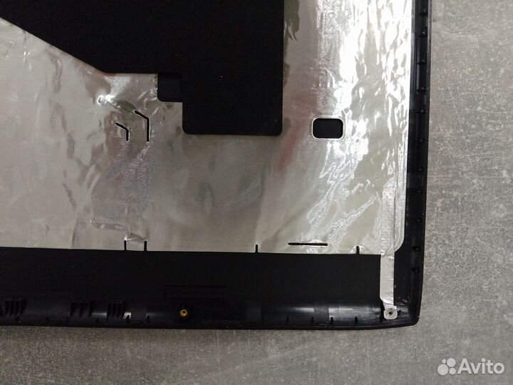 Крышка матрицы Samsung R730 BA75-02511B