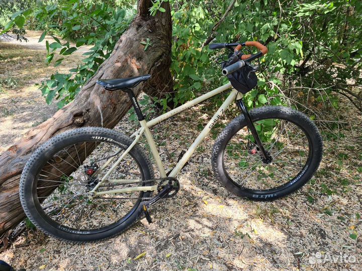 Shulz Lone Ranger с Surly ECR 29+ вилкой