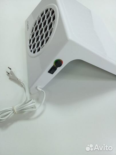 Лампа для маникюра