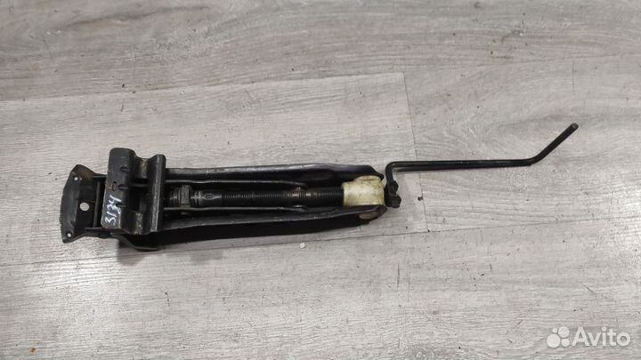 Домкрат оригинальный форд фокус 1