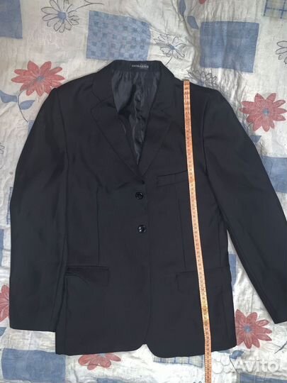 Вещи пакетом -Пиджак 3 шт и брюки 1 шт