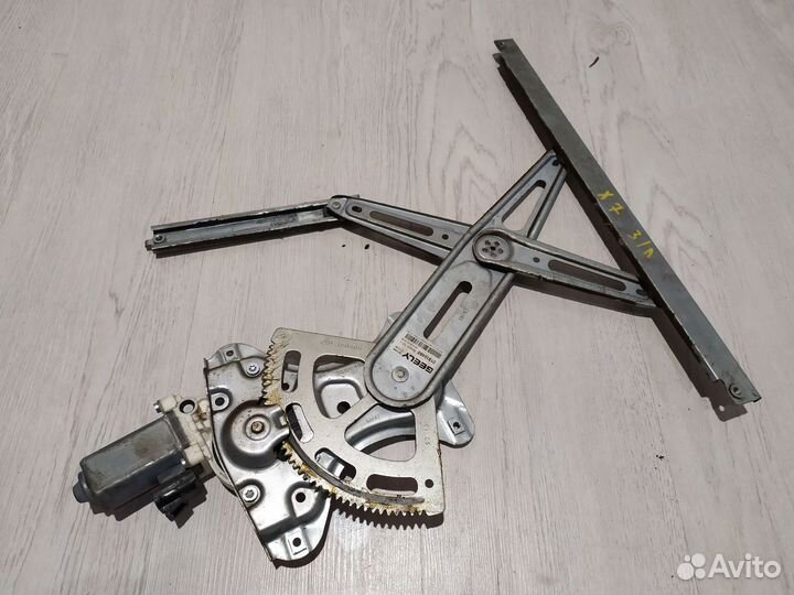 Стеклоподъемник задний Geely emgrand X7 Лев