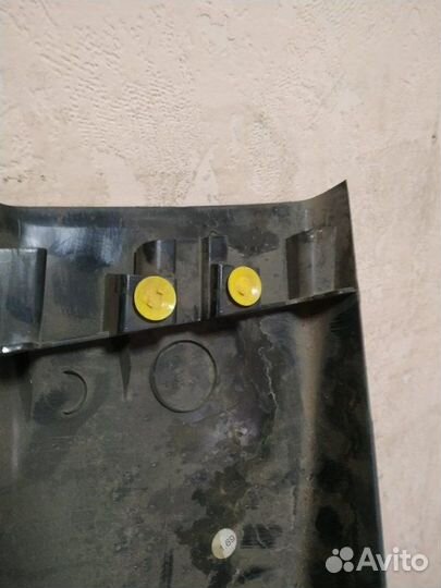 Обшивка стойки левая Volvo S40 2 2004-2012